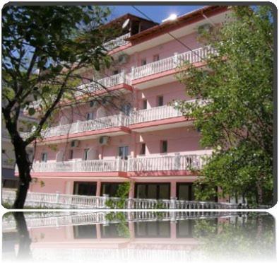 Hotel Louiza Paralia Katerinis Bagian luar foto